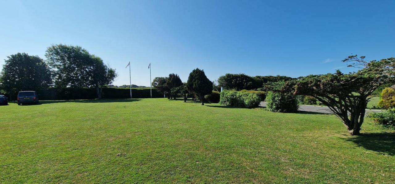 D & A Short Breaks - St Margarets Bay, Dover Ξενοδοχείο Saint Margaretʼs at Cliffe Εξωτερικό φωτογραφία